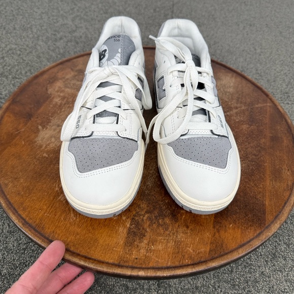 New Balance Shoes Kids Boys Girls Youth 6 550 White Gray Basketball Low Sneakers - Picture 3 of 11